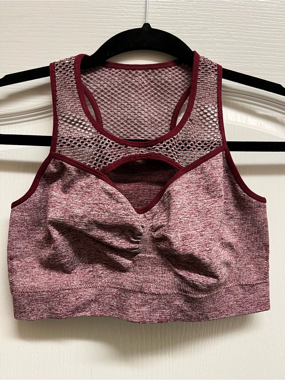 Seamless Cutout Mesh Sports Bra – Burgundy Wine